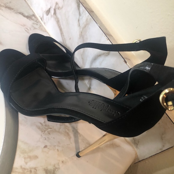 Heels size 8 - Picture 4 of 7